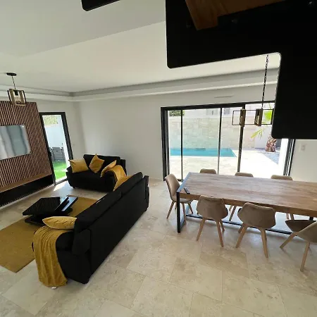 Villa Ella-2